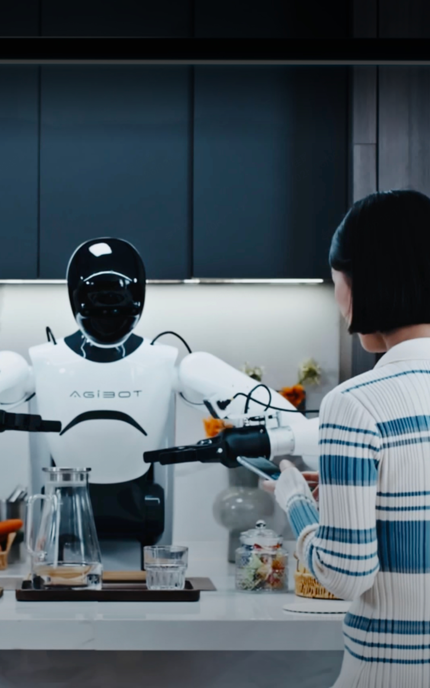 行业首款！尊时凯龙发布具身智能一站式开发平台Genie Studio